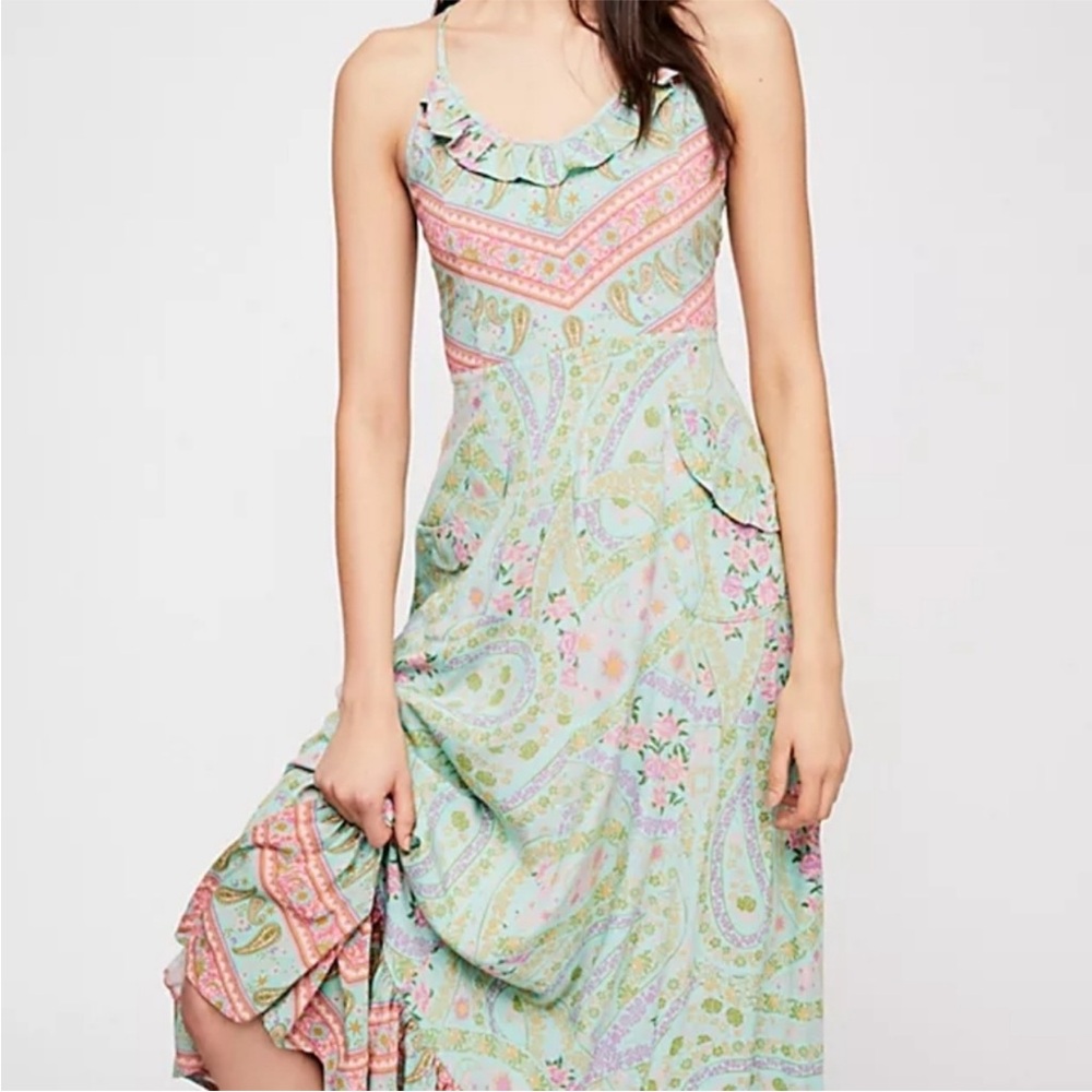 Floral Spell New with Tags “City Lights Strappy Maxi in Sage” - Picture 3 of 14